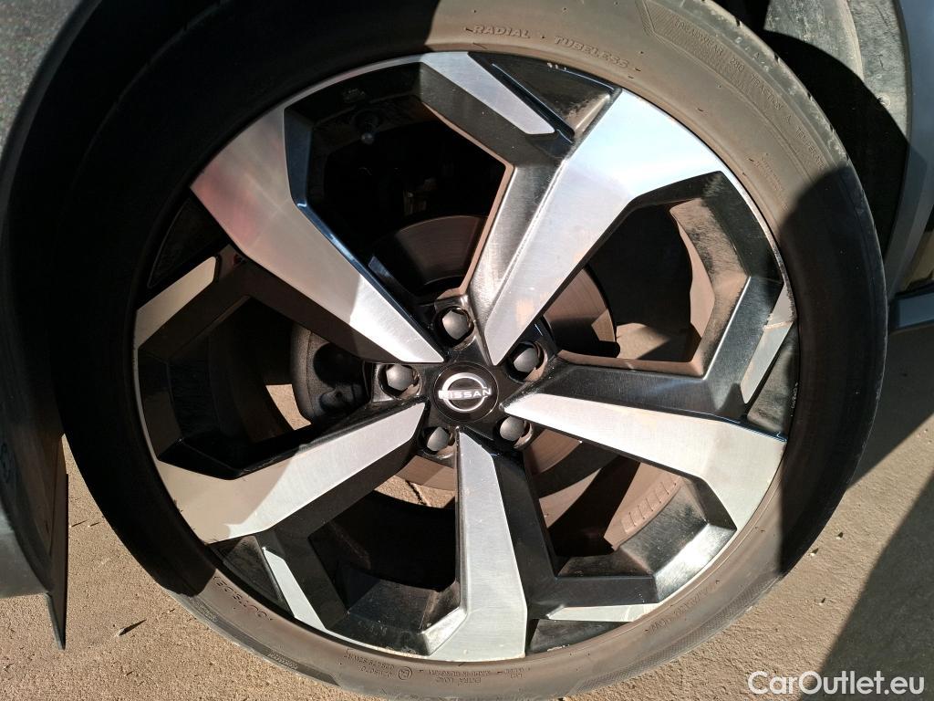  Nissan  Juke NISSAN  / 2019 / 5P / Crossover Hybrid 143 Tekna #16