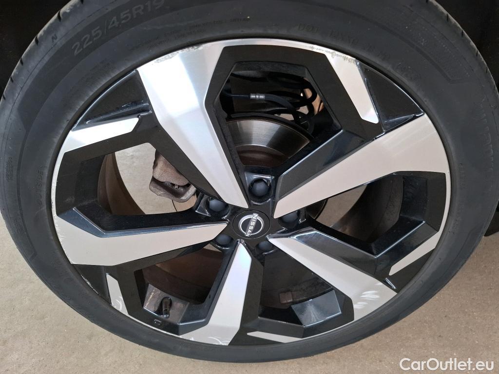  Nissan  Juke NISSAN  / 2019 / 5P / Crossover Hybrid 143 Tekna #27