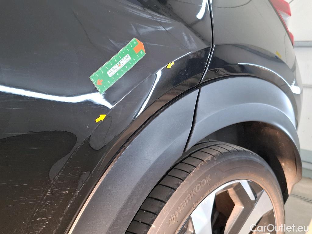  Nissan  Juke NISSAN  / 2019 / 5P / Crossover Hybrid 143 Tekna #3