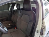  Renault  Clio RENAULT  / 2019 / 5P / BERLINA 1.6 HYBRID E-TECH 103KW ZEN #11