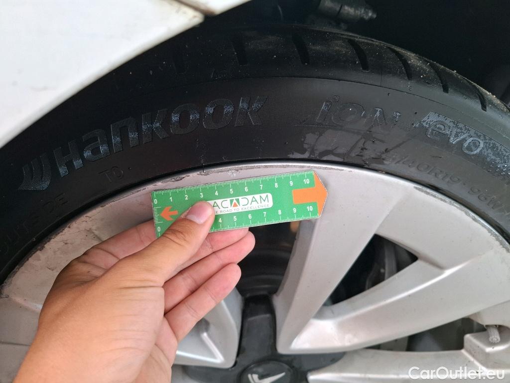  Tesla  Model 3 TESLA  / 2018 / 4P / Berline Propulsion #6