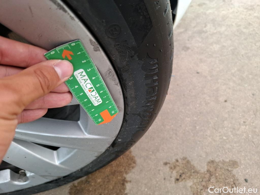  Tesla  Model 3 TESLA  / 2018 / 4P / Berline Propulsion #21