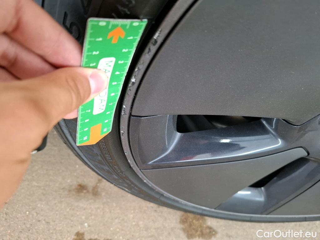  Tesla  Model 3 TESLA  / 2018 / 4P / Berline Autonomie Standard Plus RWD #15