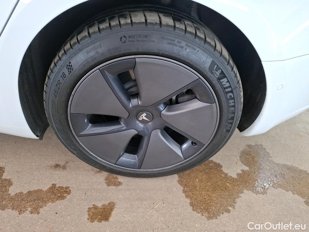 Tesla  Model 3 TESLA  / 2018 / 4P / Berline Autonomie Standard Plus RWD #13