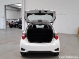  Toyota  Yaris TOYOTA  / 2017 / 5P / BERLINA 1.5 HYBRID BUSINESS #5