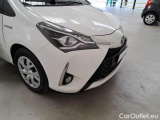  Toyota  Yaris TOYOTA  / 2017 / 5P / BERLINA 1.5 HYBRID BUSINESS #36
