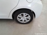 Toyota  Yaris TOYOTA  / 2017 / 5P / BERLINA 1.5 HYBRID BUSINESS #50