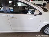  Toyota  Yaris TOYOTA  / 2020 / 5P / BERLINA HYBRID BUSINESS MY20 #24