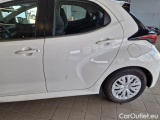  Toyota  Yaris TOYOTA  / 2020 / 5P / BERLINA HYBRID BUSINESS MY20 #26