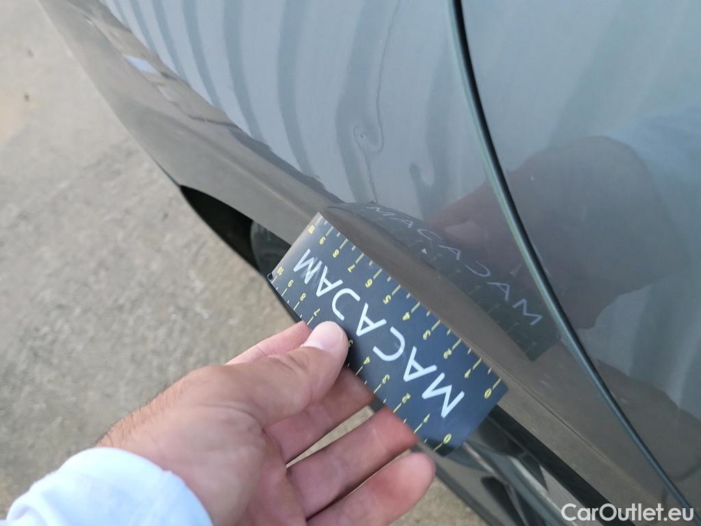  Hyundai   Ioniq HYUNDAI / 2019 / 5P / berlina con portón 1.6 GDI HEV Tecno DCT #22