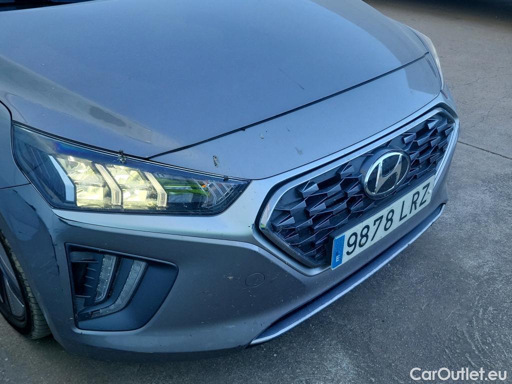  Hyundai   Ioniq HYUNDAI / 2019 / 5P / berlina con portón 1.6 GDI HEV Tecno DCT #7