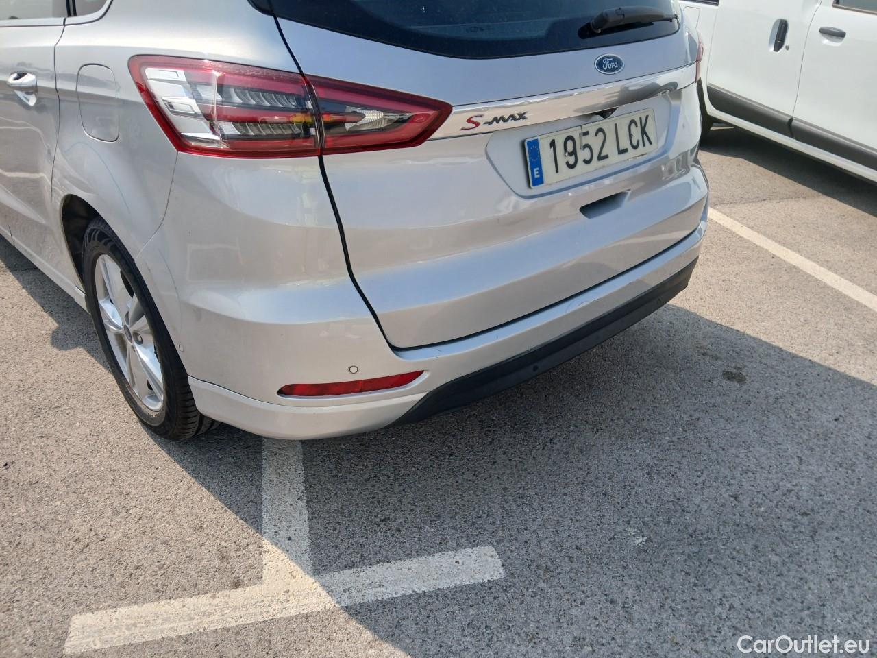  Ford  S-Max  Titanium 2.0 EcoBlue 150CV MT6 E6dT #19