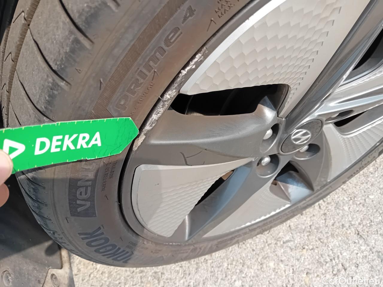  Hyundai   Ioniq HYUNDAI / 2019 / 5P / berlina con portón 1.6 GDI HEV Klass LE DCT #24