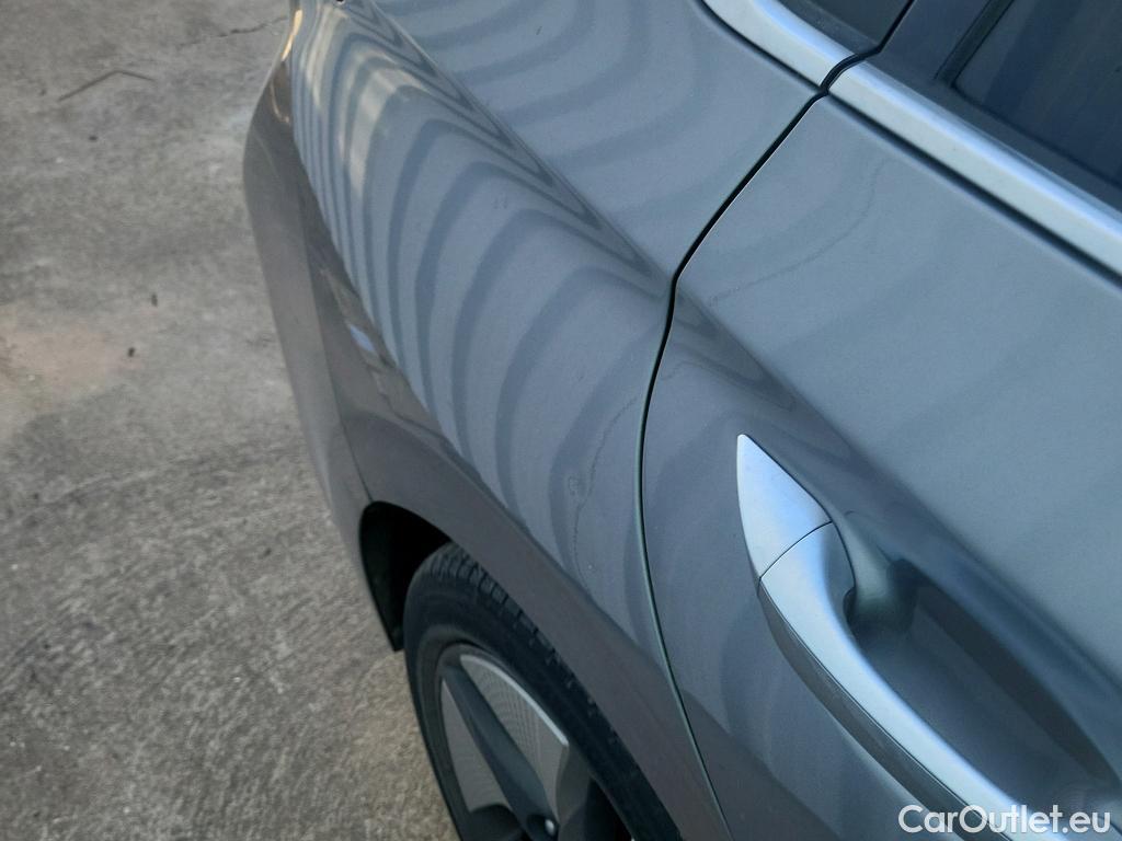  Hyundai   Ioniq HYUNDAI / 2019 / 5P / berlina con portón 1.6 GDI HEV Tecno DCT #21
