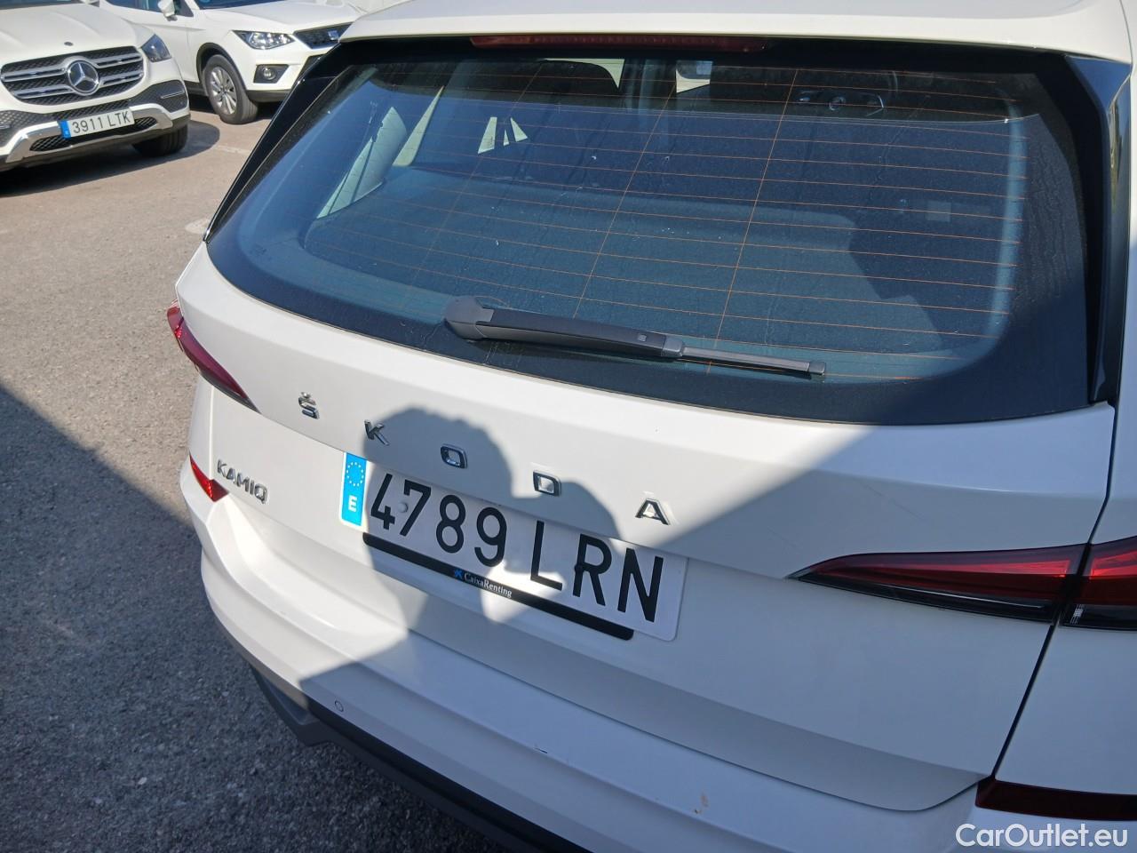  Skoda  KAMIQ SKODA  1.0 TSI 81kW (110CV) DSG Ambition #13