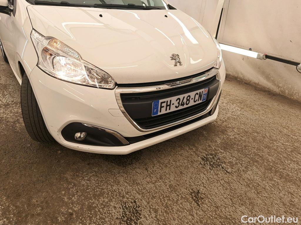  Peugeot  208  Affaire Premium Pack 1.2 80CV BVM5 E6dT #15