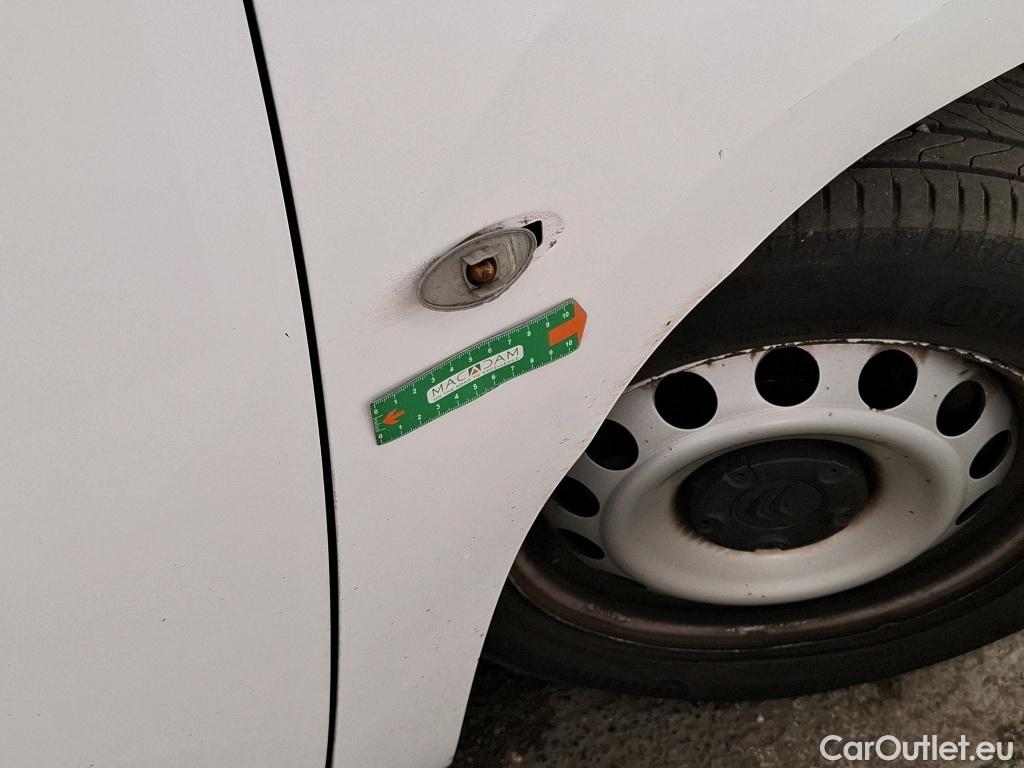  Citroen  Berlingo CITROEN  VU 4p Fourgonnette Taille XL 950kg BlueHDi 100 S&S BVM Club #37