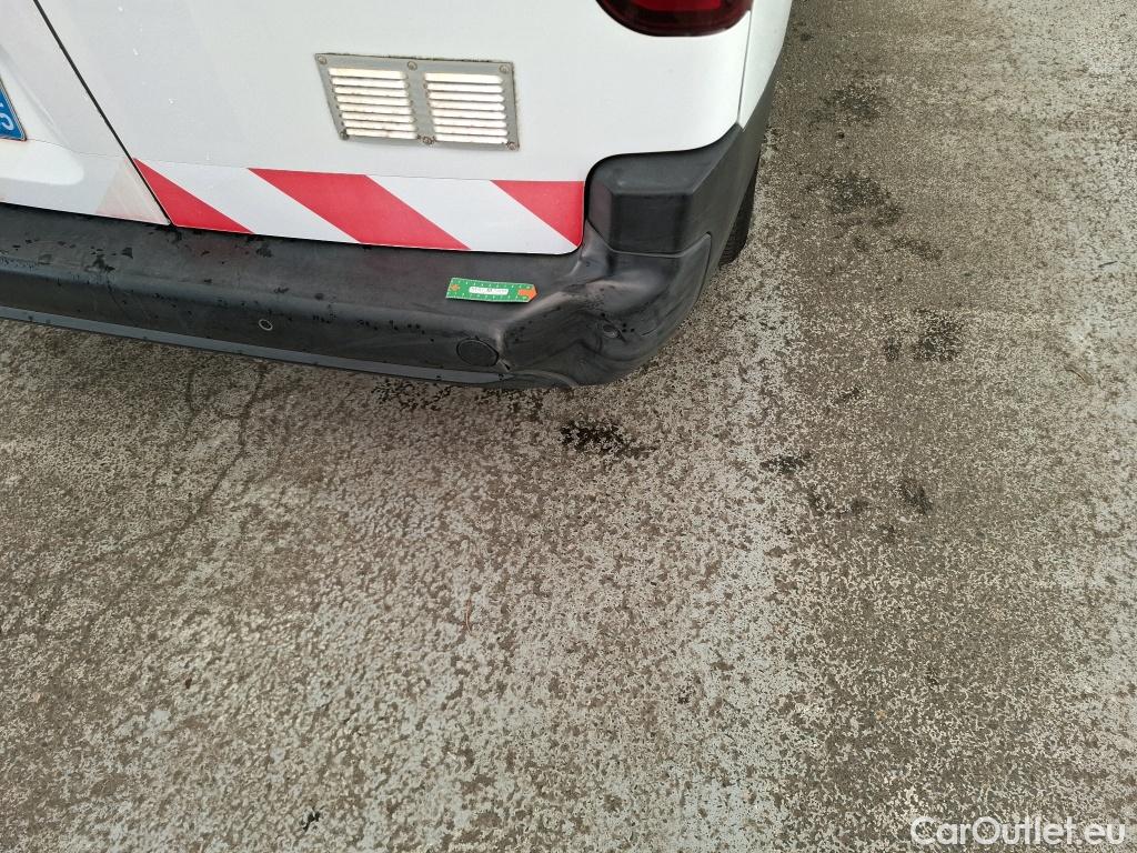 Citroen  Berlingo CITROEN  VU 4p Fourgonnette Taille XL 950kg BlueHDi 100 S&S BVM Club #15