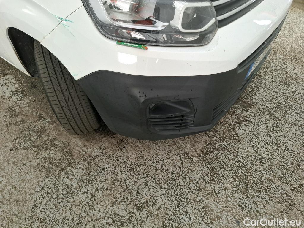 Citroen  Berlingo CITROEN  VU 4p Fourgonnette Taille XL 950kg BlueHDi 100 S&S BVM Club #22