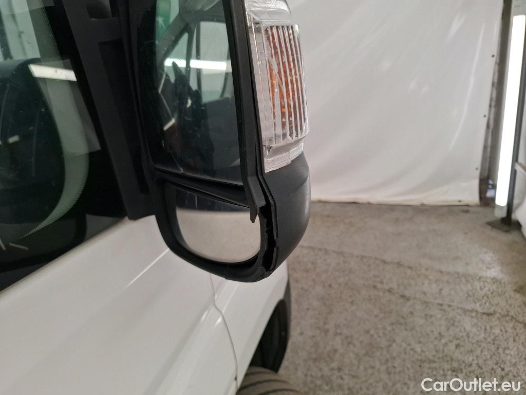  Peugeot  Boxer PEUGEOT  VU 4p Fourgon BLUEHDI 110 PREMIUM 330 L1H1 #1