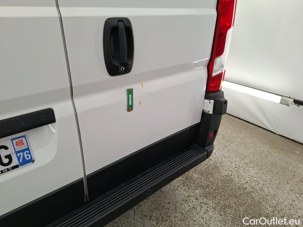  Peugeot  Boxer PEUGEOT  VU 4p Fourgon BLUEHDI 110 PREMIUM 330 L1H1 #18
