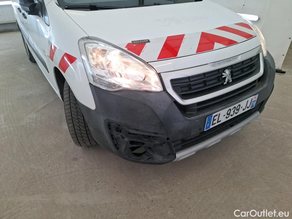  Peugeot  Partner PEUGEOT  VU 4p Fourgonnette 1.6 BLUEHDI 100 S&S LONG PRO #21