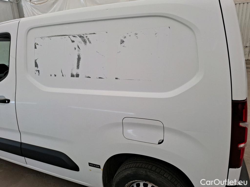  Peugeot  Partner PEUGEOT  / 2018 / 4P / Fourgonnette BLUEHDI 75 STANDARD 650KG PREMIUM #1