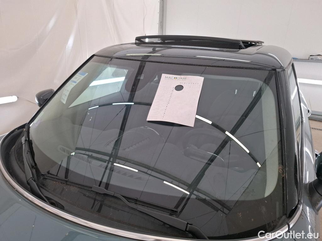  Mini  Countryman MINI  / 2020 / 5P / Crossover Cooper Business Design 136 ch BVA7 #1