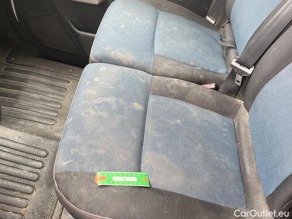  Renault  Master  III Fourgon L2H2 3 5 Grand Confort dCi 130CV BVM6 E6 #14