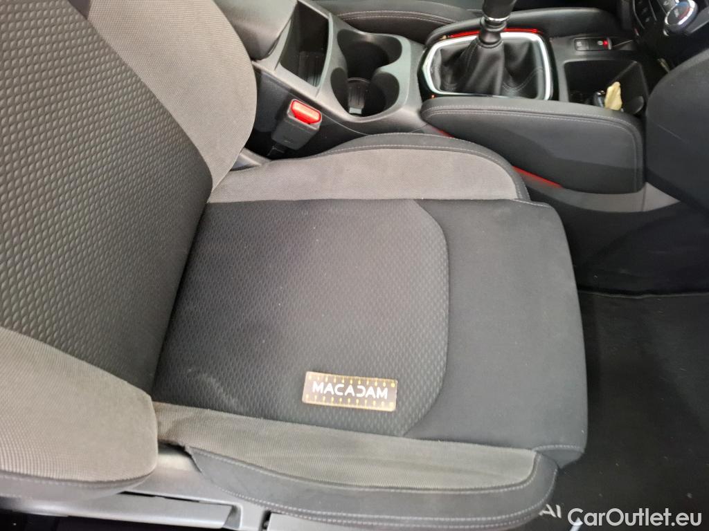  Nissan  Qashqai NISSAN  / 2017 / 5P / Crossover 1.5 DCI 115 Business+ #29
