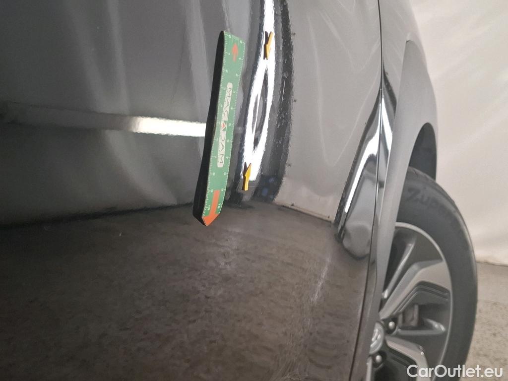  Hyundai  Konna Kona Business Hybrid 2WD 1.6 GDI 140CV BVA6 E6dT #3