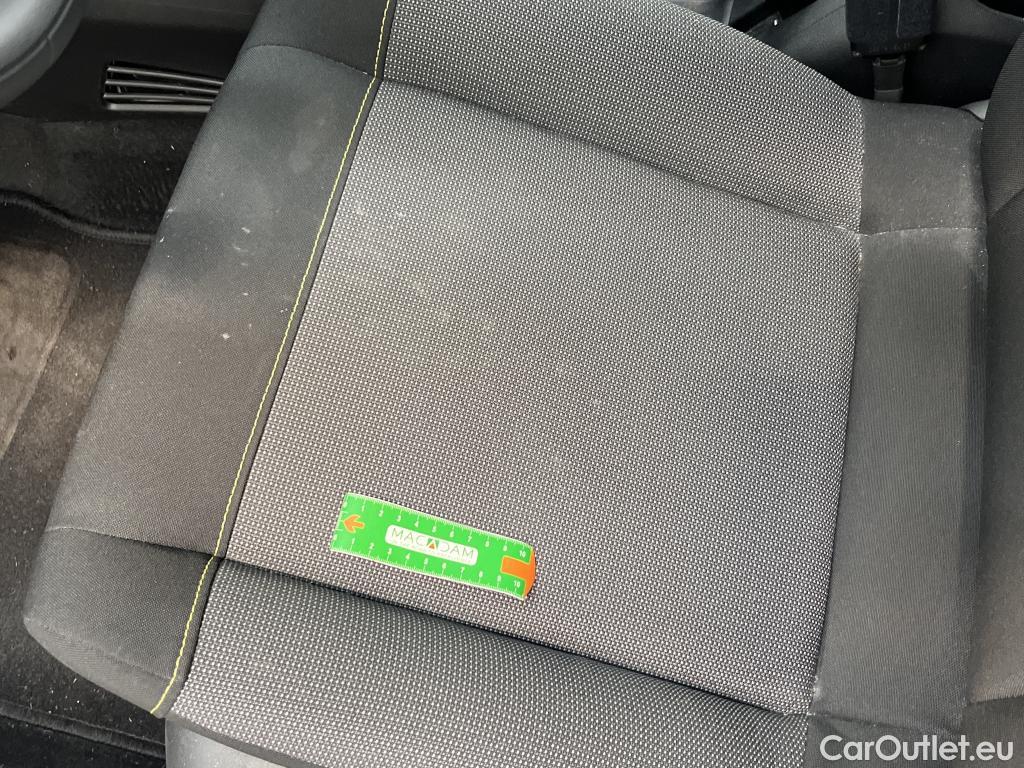  Citroen  C3  Feel Business 1.5 BlueHDI 100CV BVM5 E6dT #6