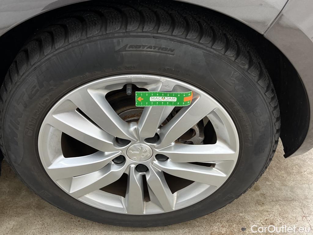  Peugeot  308  Active Business 1.2 PureTech 110CV BVM6 E6d #25