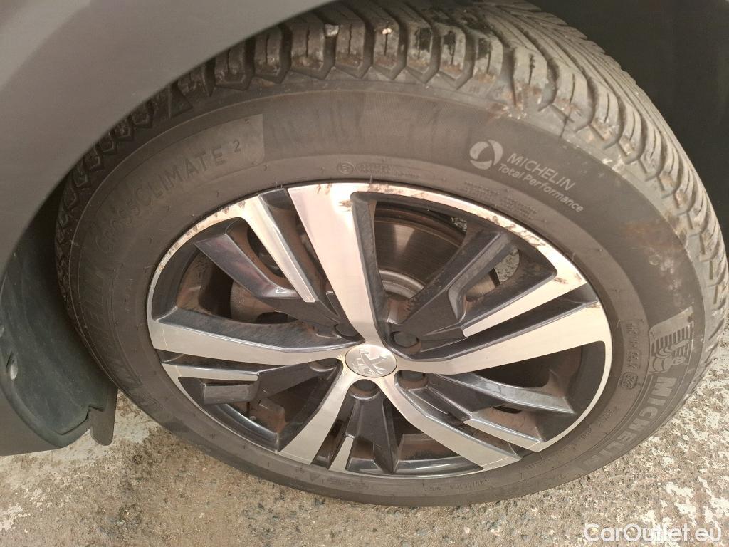  Peugeot  3008  Allure Business 1.5 HDi 130CV BVA8 E6dT #10