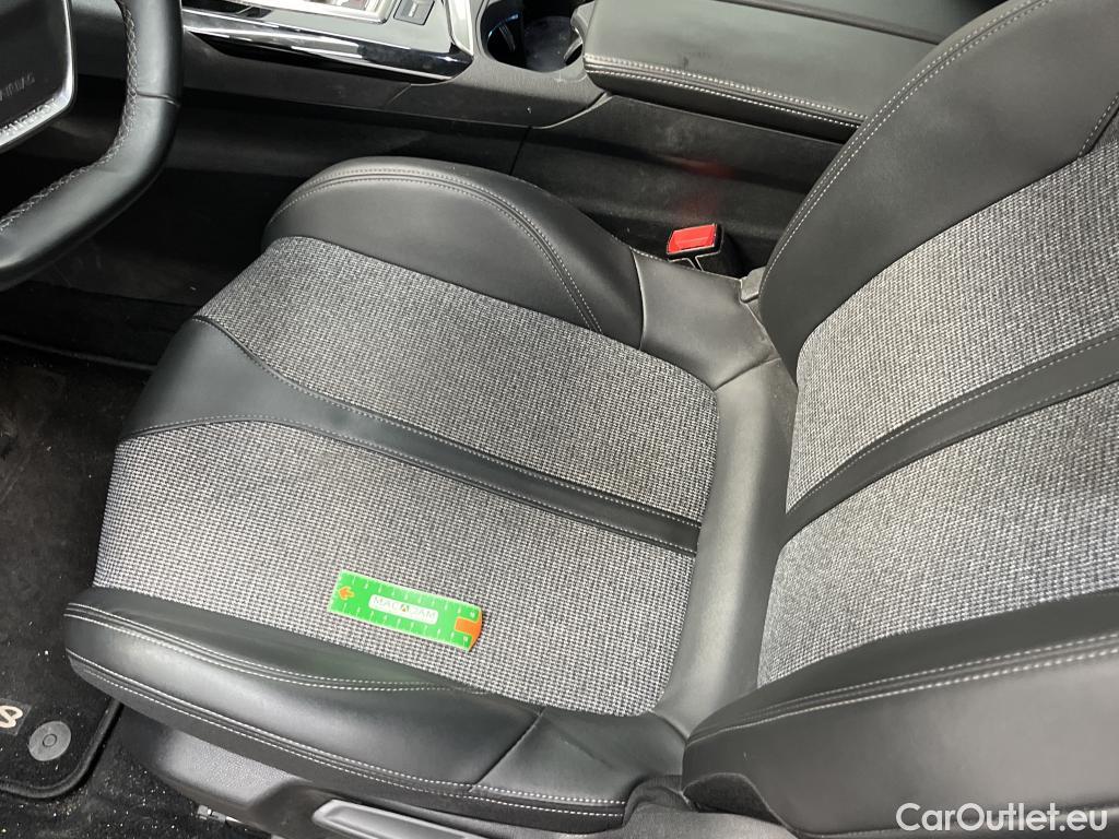 Peugeot  5008  Allure Business 1.5 HDi 130CV BVA8 7 Sieges E6dT #8