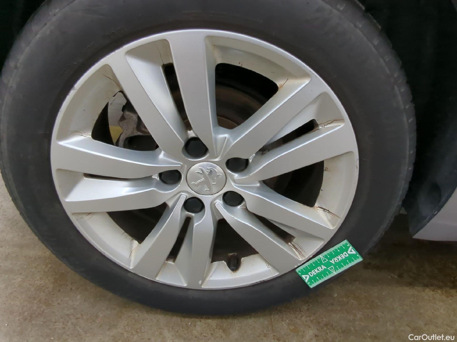  Peugeot  308  Active Business 1.5 HDI 100CV BVM6 E6dT #8