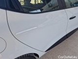  Renault  Clio RENAULT  / 2016 / 5P / BERLINA VAN ENERGY 1.5 DCI 75 #46