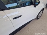  Renault  Clio RENAULT  / 2016 / 5P / BERLINA VAN ENERGY 1.5 DCI 75 #38