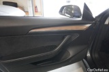  Tesla  Model 3 TESLA  Langstreckenbatt. Allradantrieb Dual Motor 4d 366kW #97