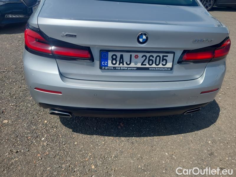  Bmw  Serie 5  Lim. (G30)  (2016->) 520d xDrive AT 4d #12