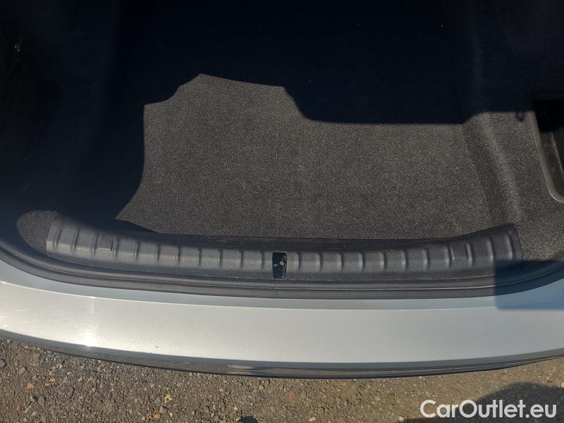  Bmw  Serie 5  Lim. (G30)  (2016->) 520d xDrive AT 4d #6