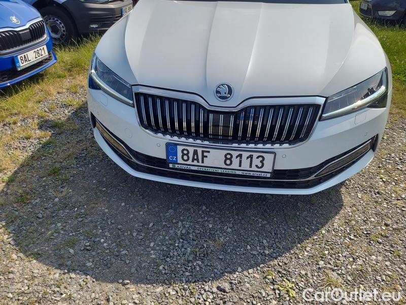  Skoda  Superb  Combi (3V5)(2015) Sup.C.FL2.0TDI 140 Style AT #1