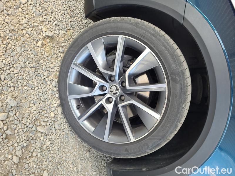  Skoda  Superb  Combi (3T5)(2010) Sup.C.FL2.0TDI 140 Sco.4x4 AT #3