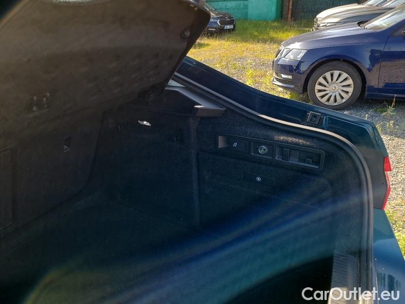  Skoda  Superb  (3V3)(2015) Supe.FL2.0TDI 110 Style #13