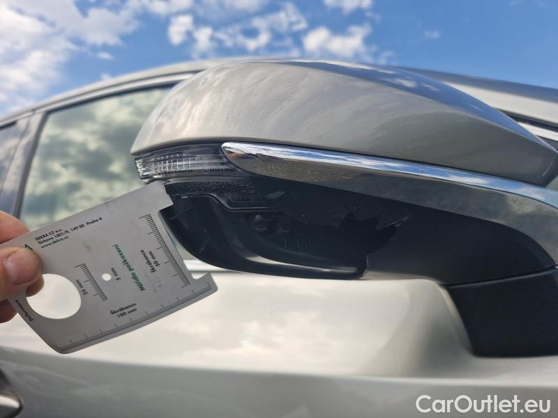  Lexus  NX  (2014) Lexus  2.5 145 300h Prestige 4WD AT #18