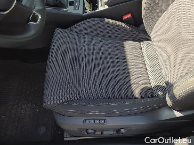  Skoda  Superb  (3V3)(2015) Supe.FL2.0TDI 110 Style #6