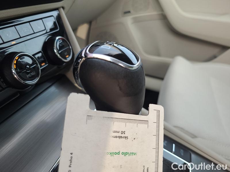  Skoda  Superb  Combi (3V5)(2015) Sup.C.FL2.0TDI 140 Style AT #7