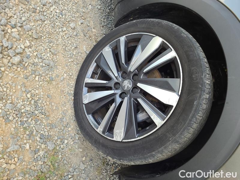  Peugeot  5008  (12.2016->)  1.5BHDi 130 Allure AT #17