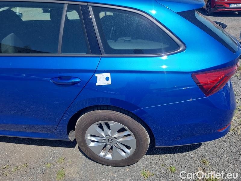  Skoda  Octavia  Combi (NX3)(2020) Oct.Com.1.0 e-TEC 81 Ambit.AT #15