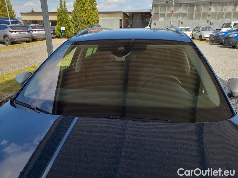  Skoda  Superb  Combi (3T5)(2010) Sup.C.FL2.0TDI 140 Sco.4x4 AT #1